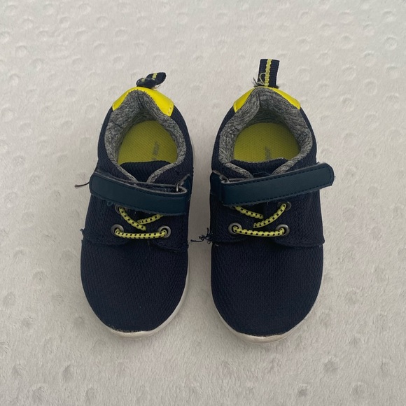 Toddler Shoes (size 5) - Picture 2 of 5
